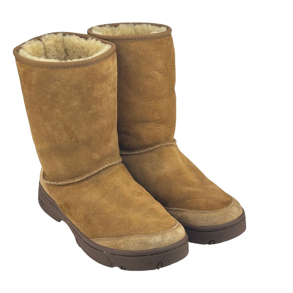 UGG Australia Ultimate Short Chestnut Suede Sheepskin Boots Men 10 Women 11.5